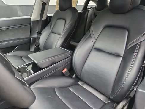 Used 2020 Tesla Model 3 RWD image 16