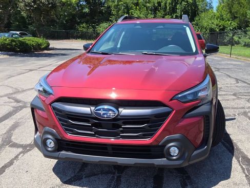 Certified 2024 Subaru Outback Premium AWD/4WD image 3