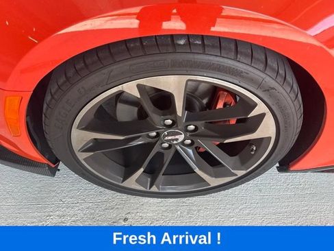 Used 2021 Chevrolet Camaro SS RWD image 18