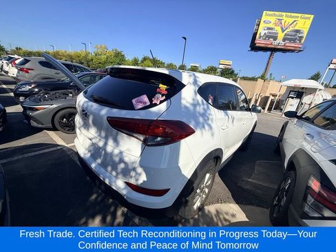 Used 2018 Hyundai Tucson SE FWD image 4