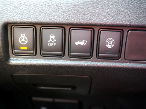Used 2024 Nissan Murano SV image 20