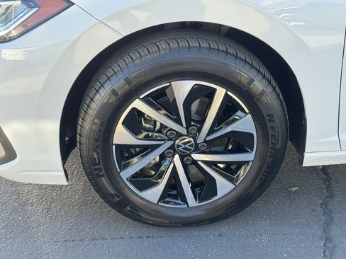 Used 2025 Volkswagen Jetta S image 12