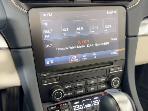 Certified 2018 Porsche 911 Carrera S image 22