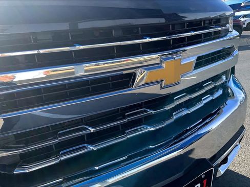 Used 2019 Chevrolet Silverado 1500 LTZ image 29