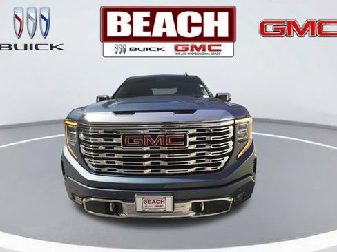 Used 2024 GMC Sierra 1500 Denali w/ Denali Reserve Package AWD/4WD image 8