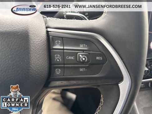 Used 2024 Jeep Grand Cherokee L Limited w/ Luxury Tech Group II image 16