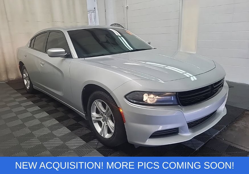 Used 2020 Dodge Charger SXT RWD image 1