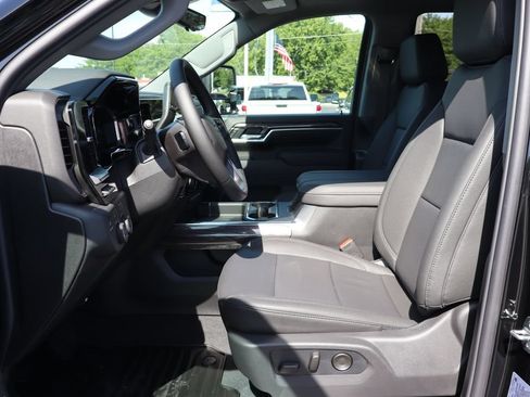 New 2026 Chevrolet Silverado 2500 LTZ w/ LTZ Plus Package AWD/4WD image 5