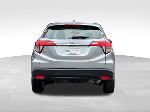 Used 2019 Honda HR-V LX image 4