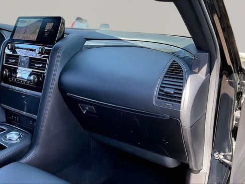 Used 2023 Nissan Armada SL w/ Midnight Edition Package image 22