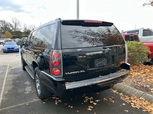 Used 2013 GMC Yukon XL Denali image 6