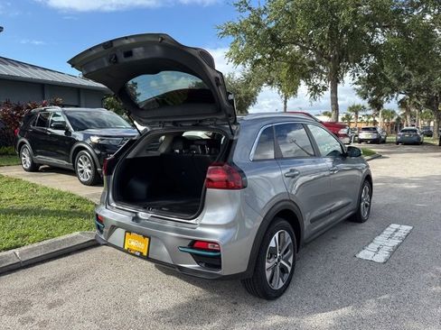 Used 2022 Kia Niro EX w/ Cold Weather Package image 20