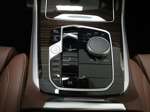 Used 2026 BMW X5 M60i w/ Climate Comfort Package AWD/4WD image 24