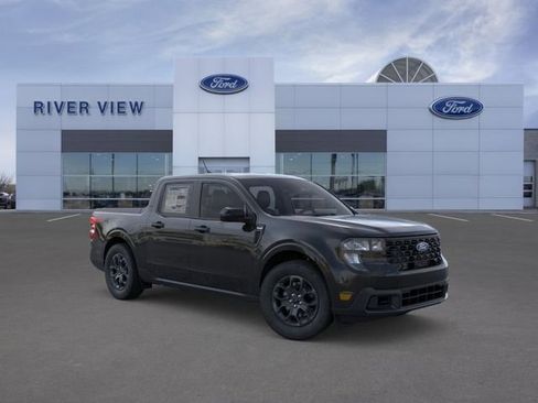 New 2025 Ford Maverick XLT w/ XLT Luxury Package AWD/4WD image 7