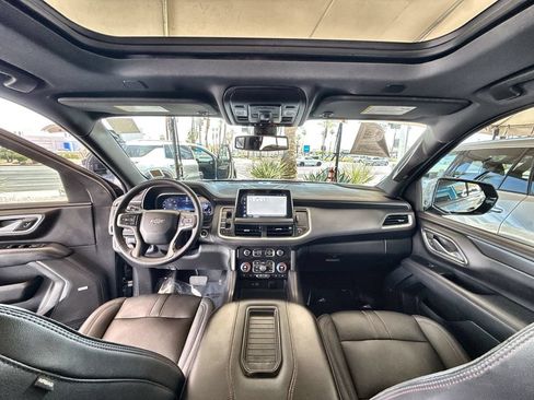 Used 2022 Chevrolet Tahoe RST w/ Luxury Package AWD/4WD image 12