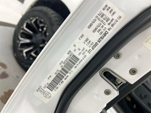 Used 2013 RAM 1500 Sport w/ Sport Premium Group image 29