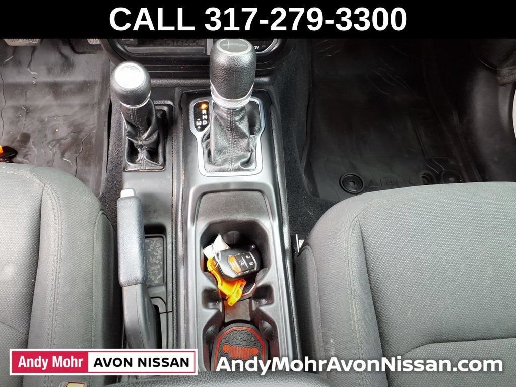 Used 2022 Jeep Gladiator Sport AWD/4WD image 32