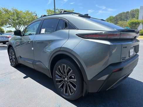 New 2026 Toyota C-HR AWD/4WD image 5