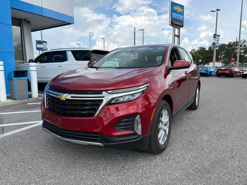 Used 2024 Chevrolet Equinox LT w/ LPO, Cargo Package FWD image 1