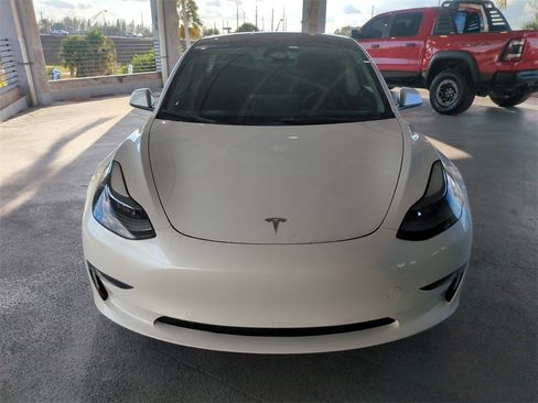 Used 2022 Tesla Model 3 Long Range image 3