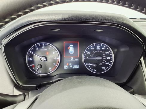 Certified 2025 Subaru Outback Premium image 17