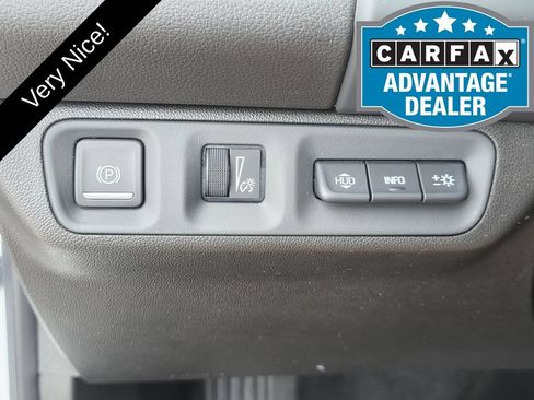 Used 2023 GMC Acadia Denali w/ Denali Ultimate Package AWD/4WD image 42