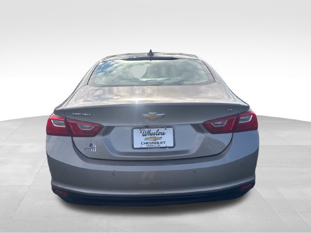 Used 2025 Chevrolet Malibu LT FWD image 4
