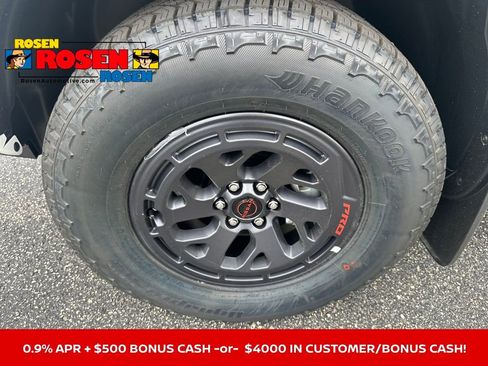 New 2025 Nissan Frontier PRO-4X image 35