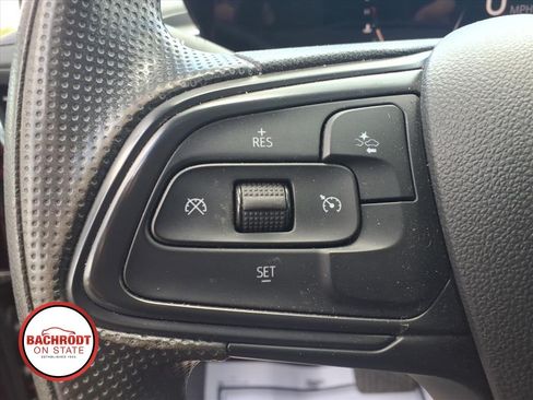 Used 2024 Buick Envista Preferred w/ Convenience II Package FWD image 18