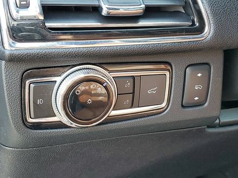 Used 2020 Lincoln Navigator Reserve w/ Luxury Package AWD/4WD image 20