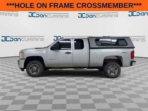 Used 2013 Chevrolet Silverado 2500 W/T AWD/4WD image 5