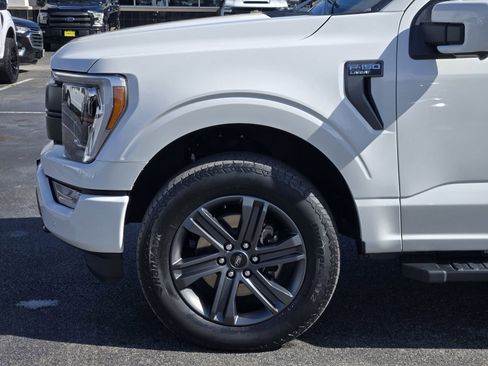 Used 2023 Ford F150 Lariat w/ Equipment Group 502A High image 8