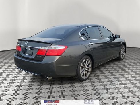 Used 2014 Honda Accord Sport image 4