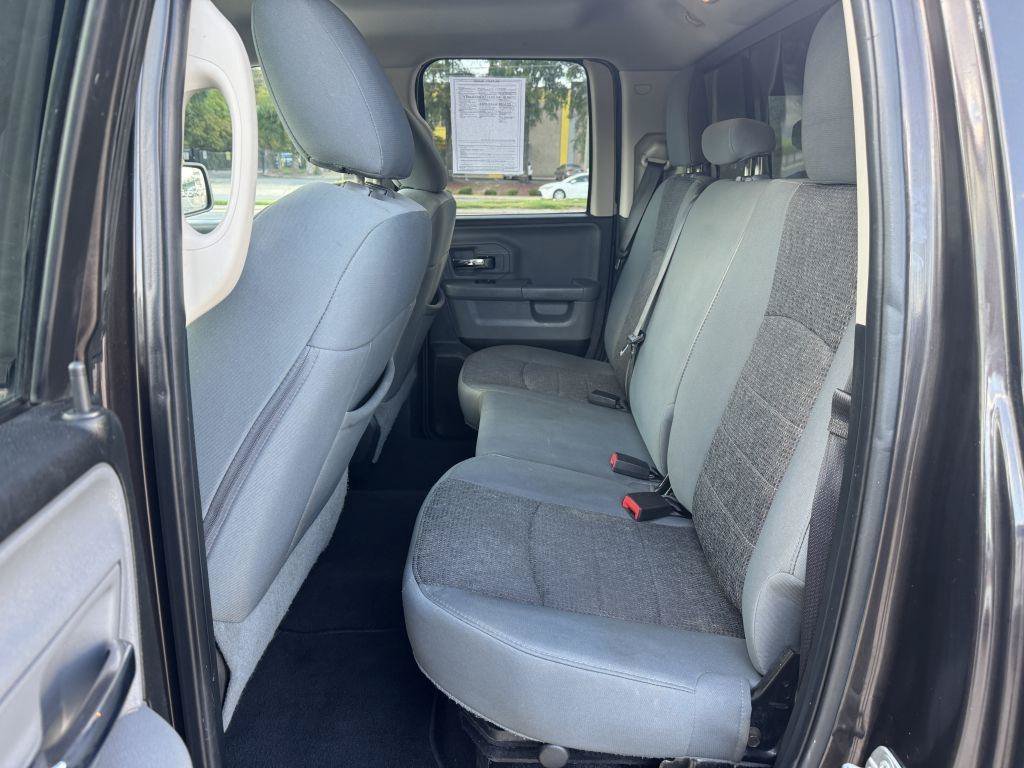 Used 2017 RAM 1500 Big Horn RWD image 9