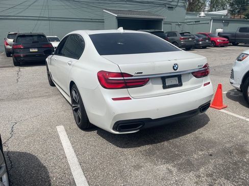 Used 2018 BMW 750i xDrive image 4
