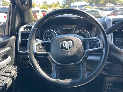 Used 2024 RAM 2500 Big Horn AWD/4WD image 16