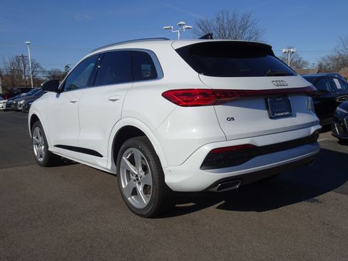 New 2025 Audi Q5 Premium Plus image 3