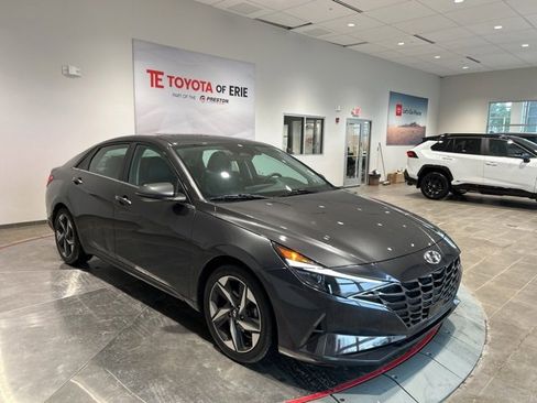 Used 2023 Hyundai Elantra Limited w/ Cargo Package image 1