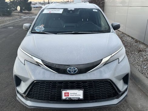 Certified 2024 Toyota Sienna XSE image 39