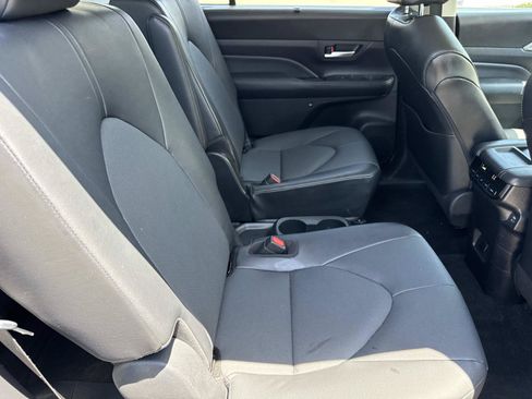 Used 2024 Toyota Grand Highlander FWD image 21