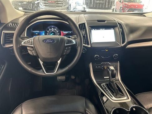 Used 2017 Ford Edge SEL w/ Equipment Group 201A image 18