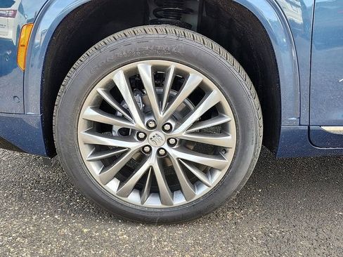 New 2026 Buick Enclave Avenir w/ Super Cruise Package image 5