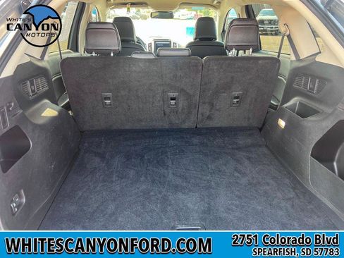 Used 2024 Ford Edge SEL image 8