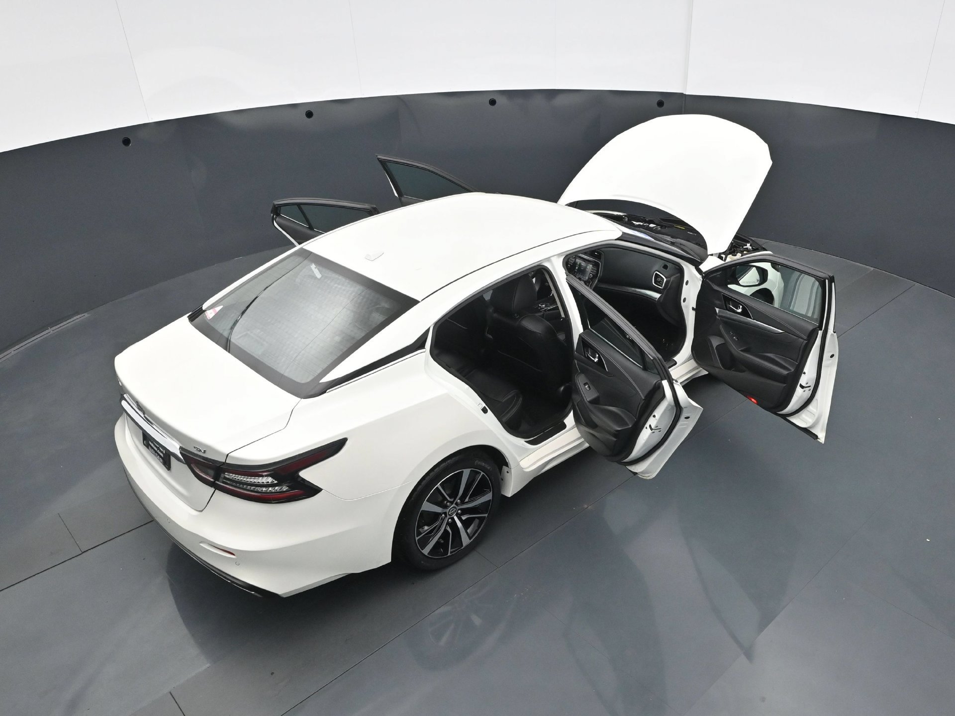 Used 2023 Nissan Maxima SV w/ Floor Mat Group FWD image 39