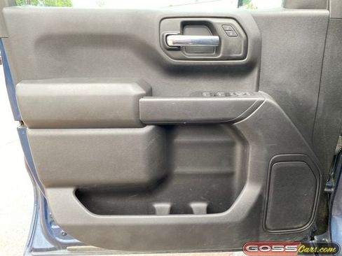 Used 2022 Chevrolet Silverado 1500 Custom AWD/4WD image 19