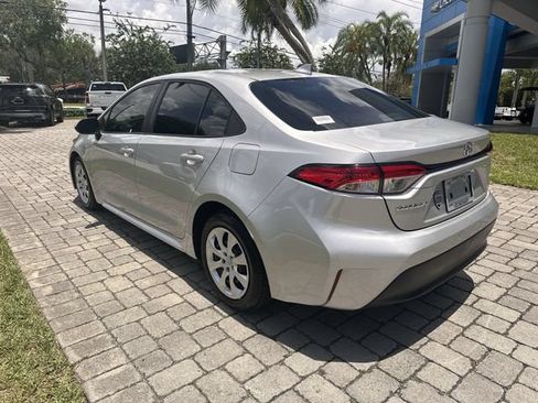 Used 2024 Toyota Corolla LE FWD image 34