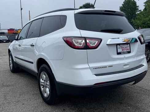 Used 2017 Chevrolet Traverse LS AWD/4WD image 4