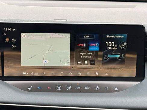 New 2026 Nissan Leaf Platinum+ w/ Cargo Package (Platinum+) image 26