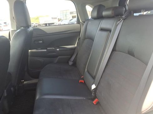Used 2024 Mitsubishi Outlander Sport AWD image 12