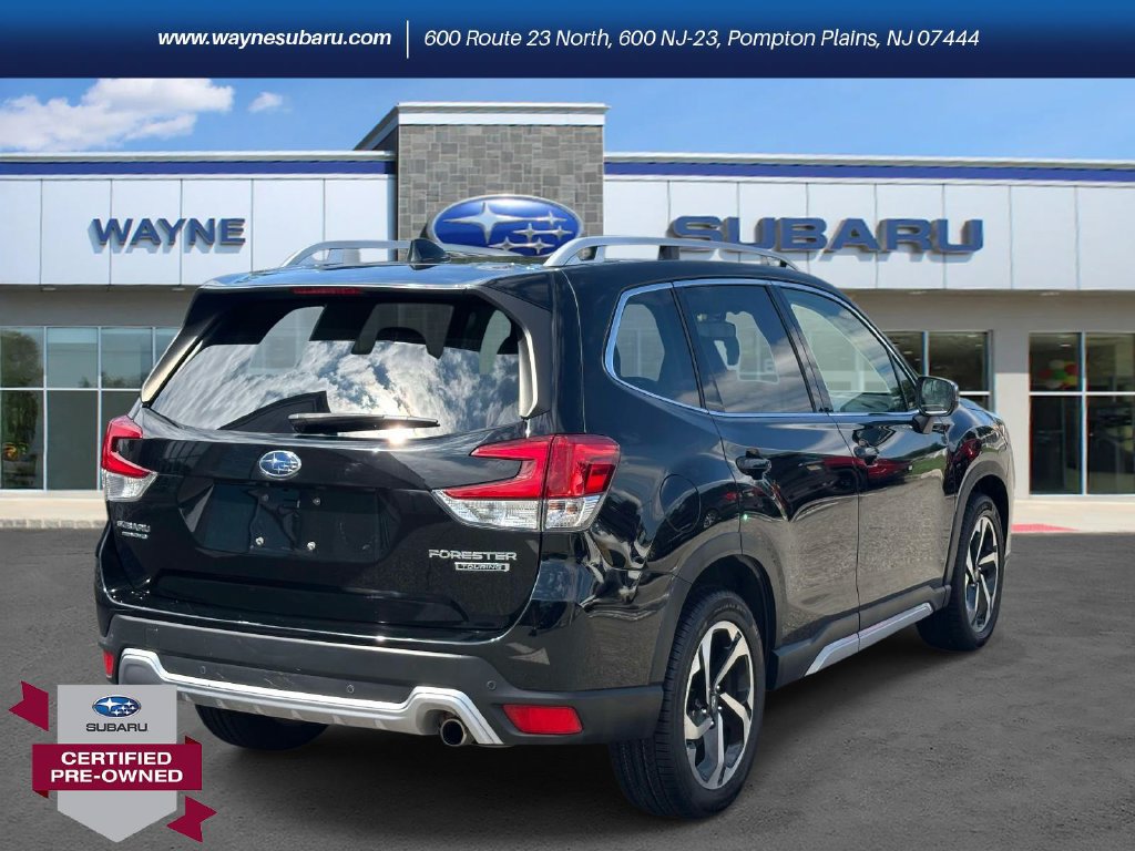 Certified 2023 Subaru Forester Touring AWD/4WD image 4